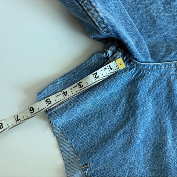 ZARA Mid Rise Straight Oversized Jorts Women’s Size 8 Bermuda Denim - Picture 5 of 11